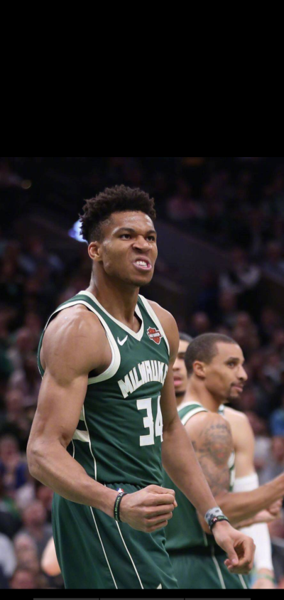 邮报：萨拉赫经纪人即将与利物浦体育总监会面谈萨拉赫未来（邮报：萨拉赫经纪人将与利物浦体育总监会晤，商议其未来去向）