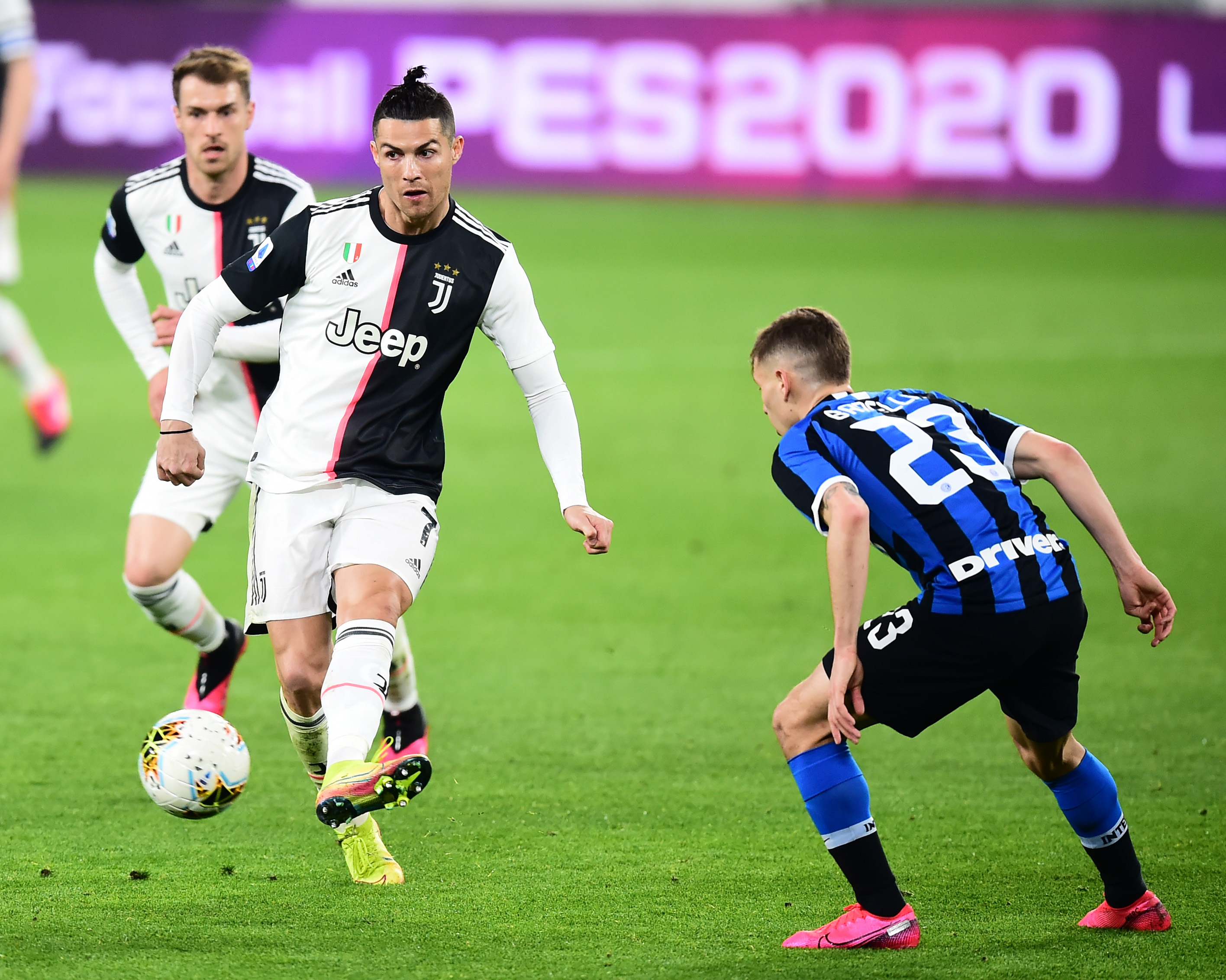 莱斯科特：孔帕尼做啥都会成功，哪怕是刚果总统或比利时首相（莱斯科特：孔帕尼干什么都能成，连当刚果总统或比利时首相都不在话下）