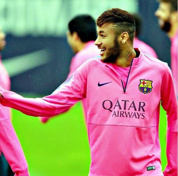 C罗：曼联的复兴必须要指望一群聪明人，就像多年前一样（C罗：曼联想重回巅峰，必须倚仗一群聪明人，如同当年）