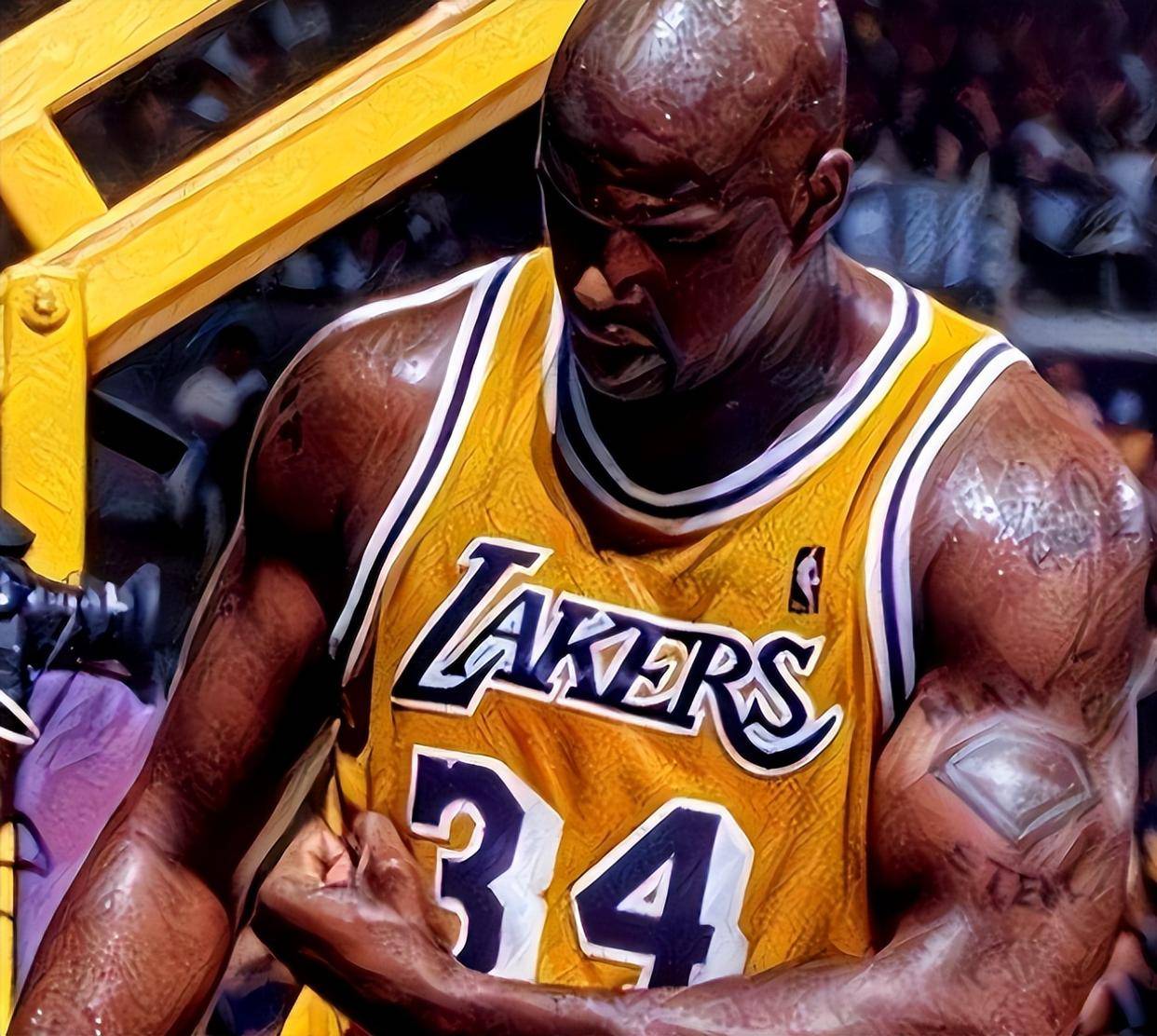 半场：卡利亚里0-0罗马，埃斯波西托造险（半场战报：卡利亚里与罗马互交白卷，埃斯波西托险些破门）