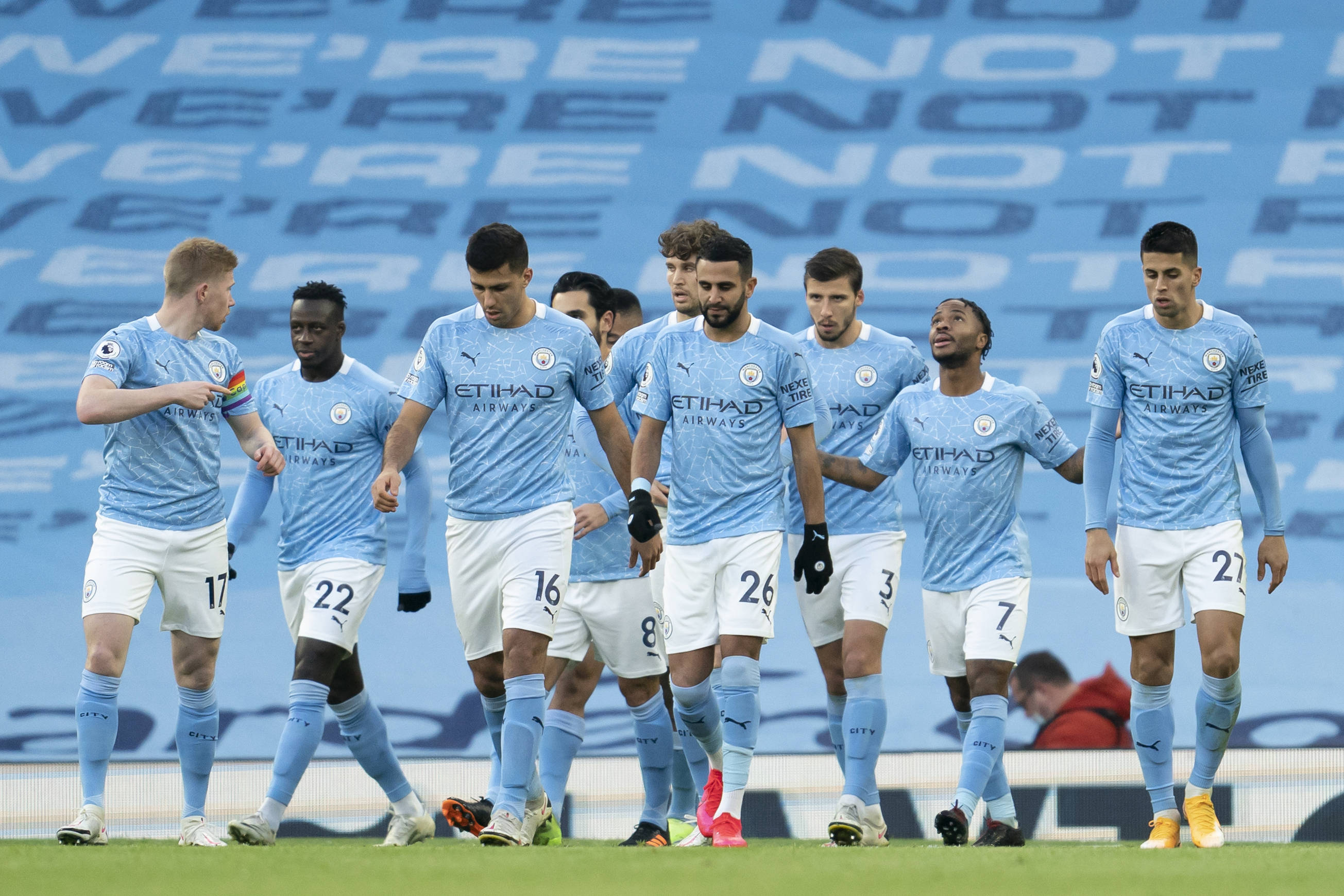 穆勒PK梅西！温哥华白浪杀进美职联总决赛，将战迈阿密国际（梅西对决穆勒！温哥华白浪闯入美职联总决赛，将迎战迈阿密国际）