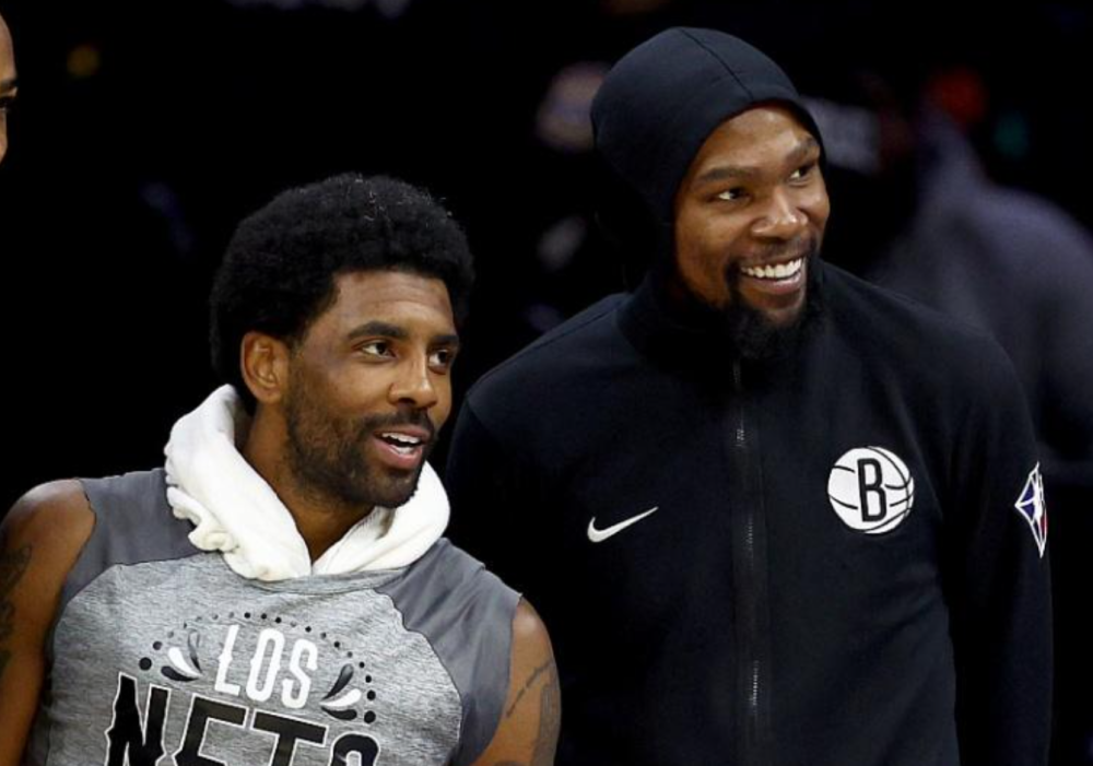 北青：国足季前可能安排冬训，具体计划待邵佳一发布会后明确（北青：国足季前或组织冬训，方案将在邵佳一发布会后敲定）