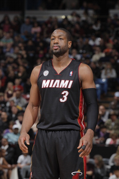 CBA：广东男篮加时险胜北京首钢（CBA：广东队加时险胜北京首钢）